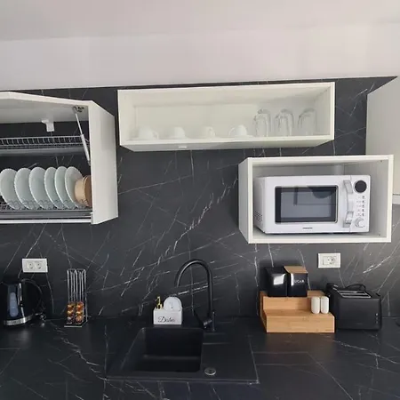 Hotel de apartamente Government Deluxe By Magic 4*