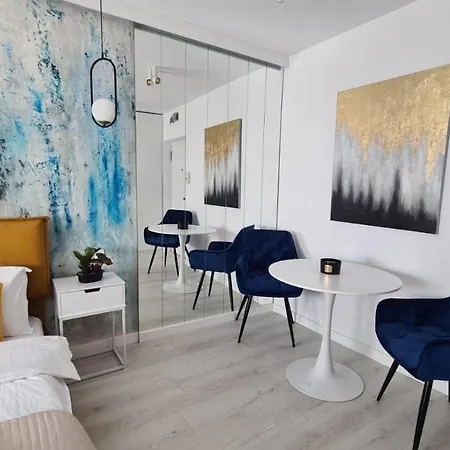 Government Deluxe By Magic