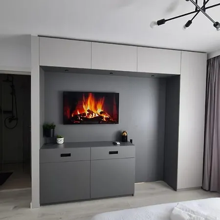 Government Deluxe By Magic Bucareste